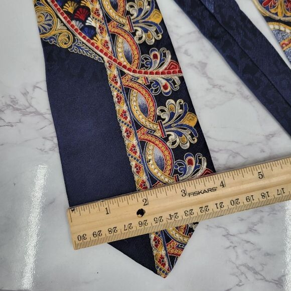 Carlos Tomasini Vintage Silk Navy Gold Red Pattern Necktie Men's Tie - Picture 7 of 9